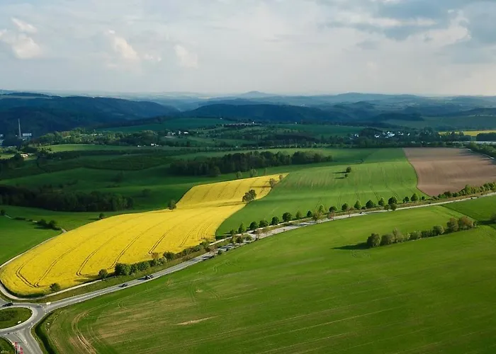 Апартаменты Am Feldrain - Gornau Im Erzgebirge *