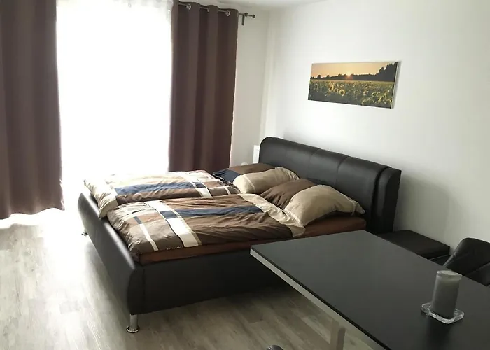 Am Feldrain - Gornau Im Erzgebirge Apartment *